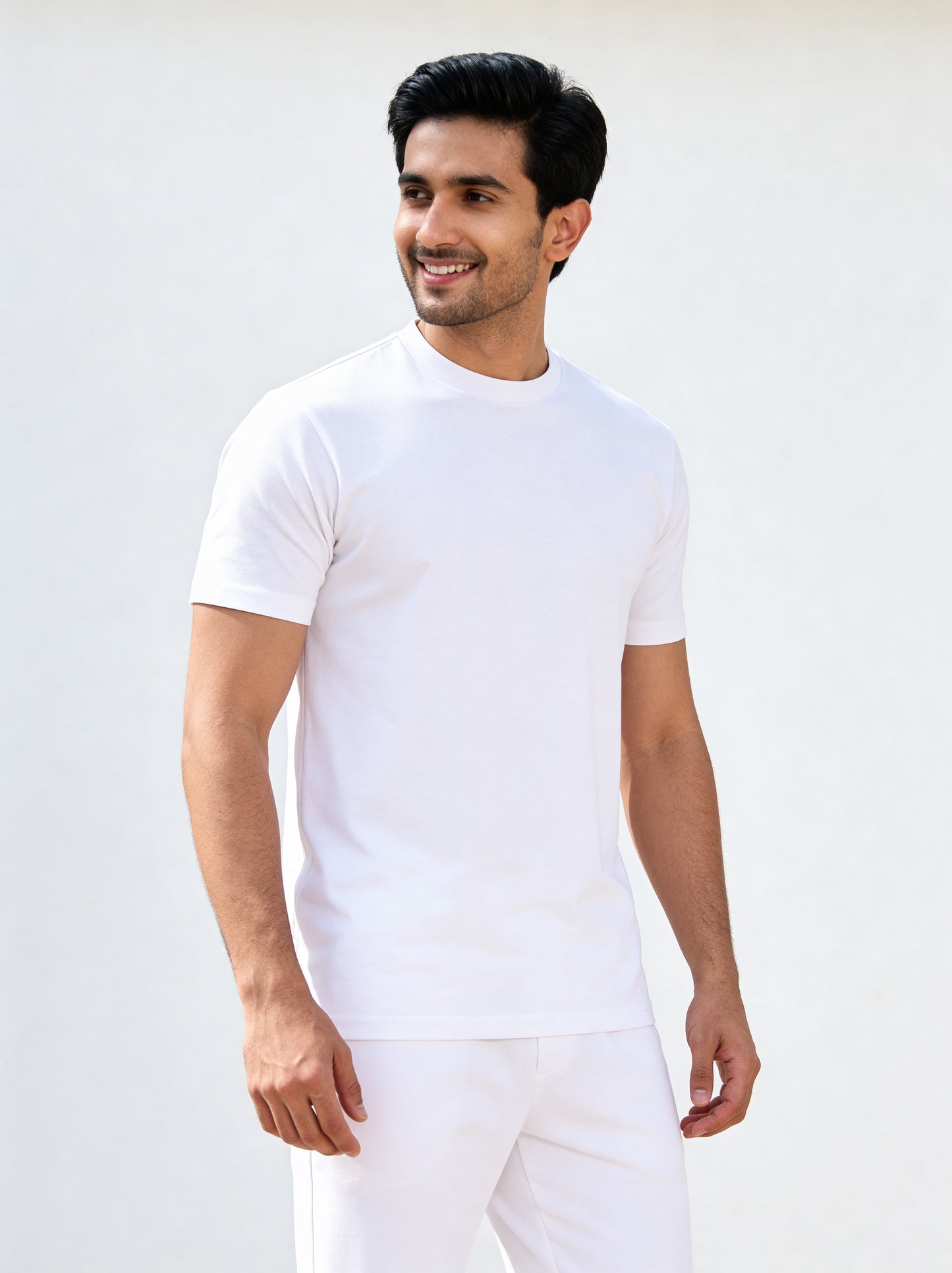Men’s Crew Neck T-Shirt, Short Sleeve Slim Fit Solid Tee, White