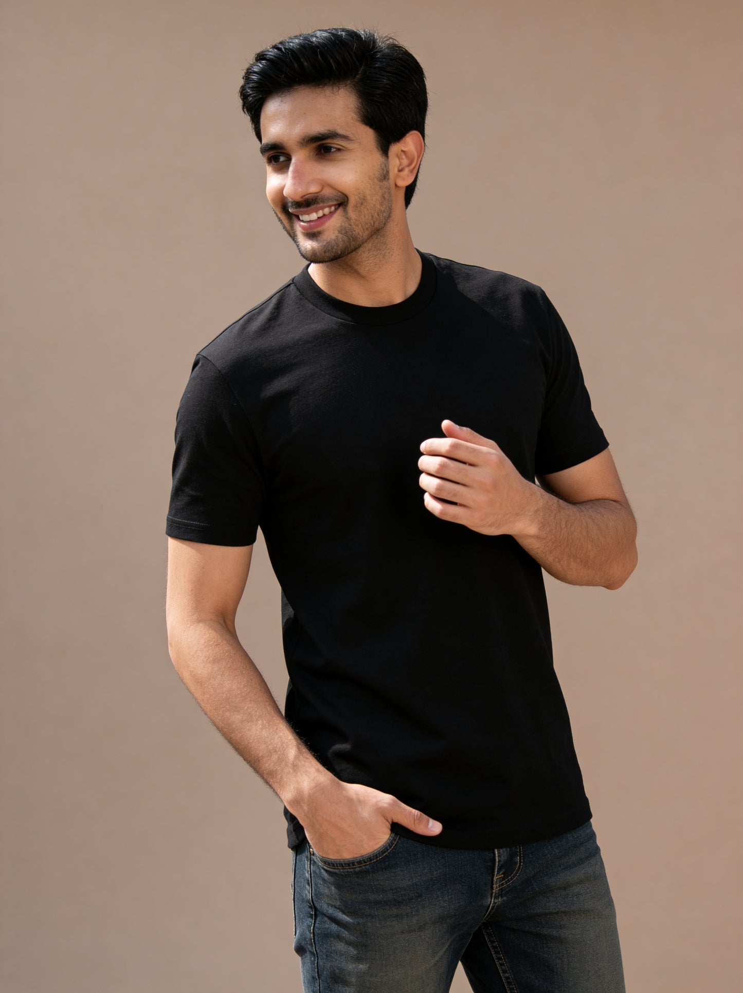 Men’s Crew Neck T-Shirt, Short Sleeve Solid Slim Fit Tee, Black